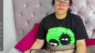 Sweettgiiirl nude before cam – live sex chat