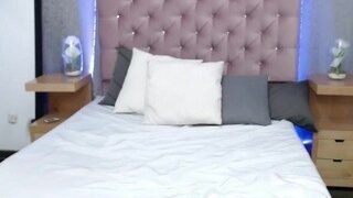 Tyra-West nude before cam – live sex chat