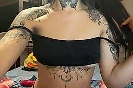 Valentina_1996 nude pussy closeups on cam for live sex video chat