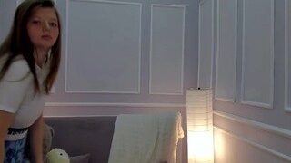 Vivian-cutie nude before cam – live sex chat