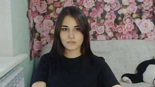 YourDearAlice nude pussy closeups on cam for live sex video chat