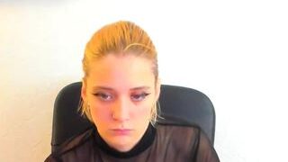 Allietcat nude before cam – live sex chat