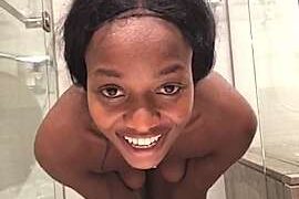 Annie-25 nude pussy closeups on cam for live sex video chat