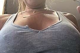 camelia3 nude pussy closeups on cam for live sex video chat