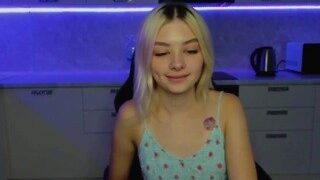 Garyy-ros nude before cam – live sex chat