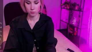 Hornypink nude before cam – live sex chat