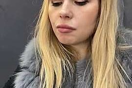 JenniferMills nude pussy closeups on cam for live sex video chat
