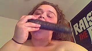 KaylasCurls420 nude pussy closeups on cam for live sex video chat