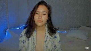 kimmy_hou nude pussy closeups on cam for live sex video chat