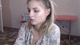 kissmealex nude pussy closeups on cam for live sex video chat