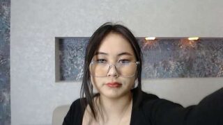 Lika_yummi nude pussy closeups on cam for live sex video chat