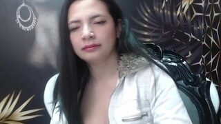 Lucianna-Owen nude before cam – live sex chat