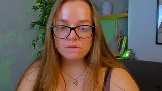 LucyxWells nude before cam – live sex chat