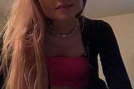 princesshannnn nude pussy closeups on cam for live sex video chat