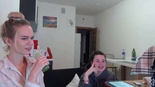PussyTeacher nude pussy closeups on cam for live sex video chat