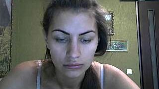 Renny_Gusty nude pussy closeups on cam for live sex video chat