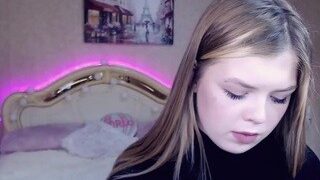 VanessaSue nude before cam – live sex chat