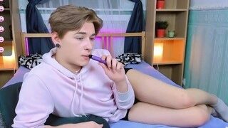 YummyTony nude before cam – live sex chat