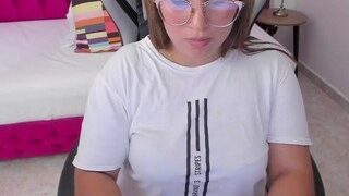 Antonella-19x nude before cam – live sex chat