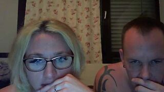 BlondDolly_TheAnimal nude pussy closeups on cam for live sex video chat