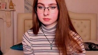CarolineReed nude before cam – live sex chat