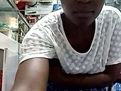 Ebonybella25 nude pussy closeups on cam for live sex video chat