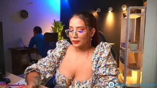 Gold_room nude pussy closeups on cam for live sex video chat