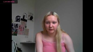 helgalobotomy nude pussy closeups on cam for live sex video chat
