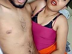 Mahi2224 nude pussy closeups on cam for live sex video chat