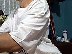 Miss_Ney nude pussy closeups on cam for live sex video chat