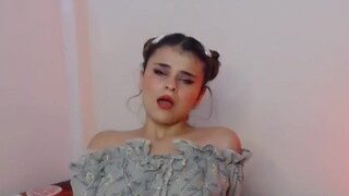 Najwa nude before cam – live sex chat