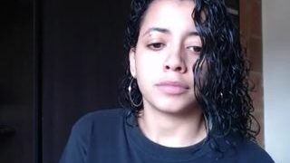 Skinny-brunette nude before cam – live sex chat