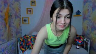 Alison_careers nude pussy closeups on cam for live sex video chat
