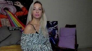 ElleFox nude before cam – live sex chat