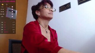 gloria_acevedo nude pussy closeups on cam for live sex video chat