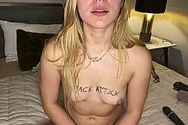 jade_369 nude pussy closeups on cam for live sex video chat