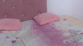 Lillyhot18 nude before cam – live sex chat