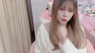 Naive_ghost nude pussy closeups on cam for live sex video chat