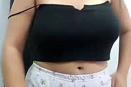 Orianazoe nude pussy closeups on cam for live sex video chat