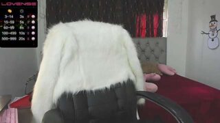 Sofia_Noguera_ nude pussy closeups on cam for live sex video chat