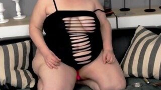 Sonyalennon nude before cam – live sex chat