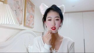 Yolanda_YOYO nude pussy closeups on cam for live sex video chat