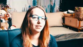 DaisyDevbi nude pussy closeups on cam for live sex video chat