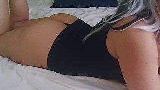 Edinaa86 nude pussy closeups on cam for live sex video chat
