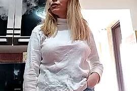 Ella_kiss nude pussy closeups on cam for live sex video chat