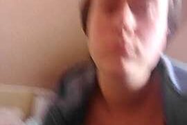 Ilona_shik nude pussy closeups on cam for live sex video chat