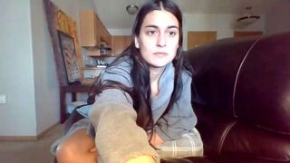 LilyLou nude pussy closeups on cam for live sex video chat