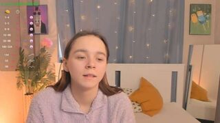 MichelBinar nude pussy closeups on cam for live sex video chat
