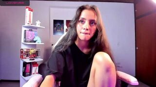 naomithompson nude pussy closeups on cam for live sex video chat
