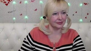 OliviaGrandee nude before cam – live sex chat
